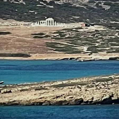 Outlandos D'amour In Antiparos